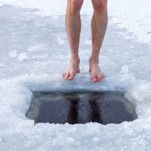 how cold should an ice bath be